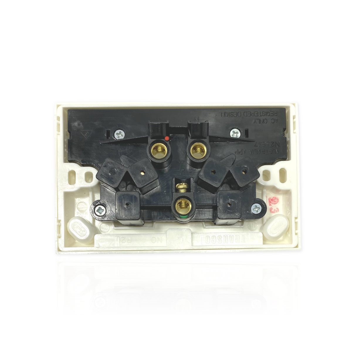 15 Amp Double Pole 240V Power Point GPO Outlet For Caravans & Trailers 15A