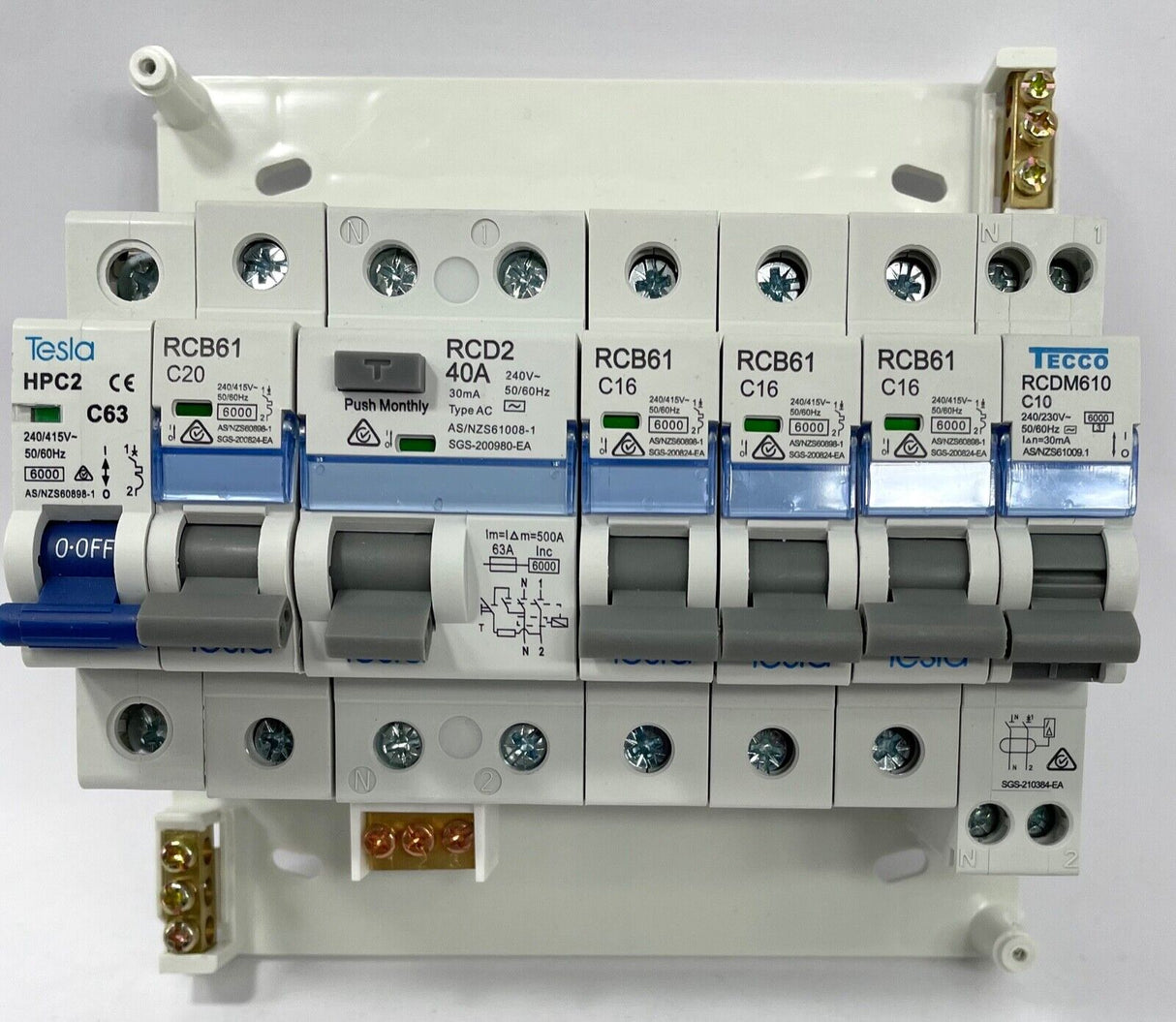 Switchboard Loaded 8 Pole Complete RCD Neutral Extnder 3x 16 1x 20 1x10 Amp RCBO